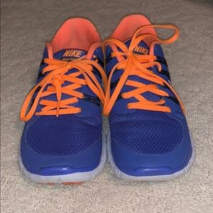 Nike Free Runs